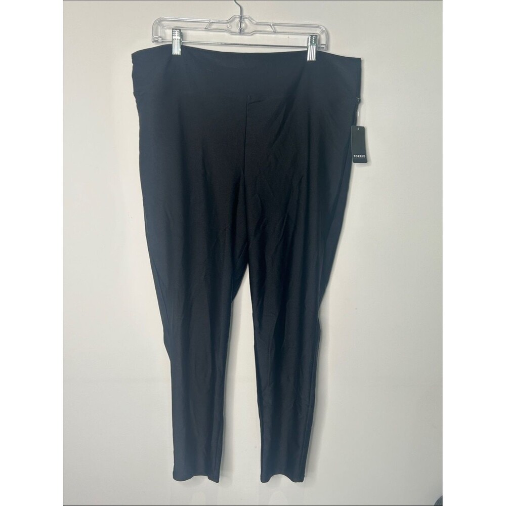NWT Torrid Black Ruched Back Full Length Leggings Size 3X 22/24 - Picture 2 of 8